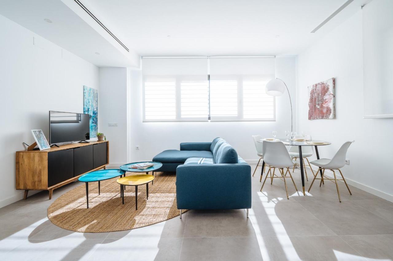 Urban Pulses Nervion Apartment Seville Ngoại thất bức ảnh