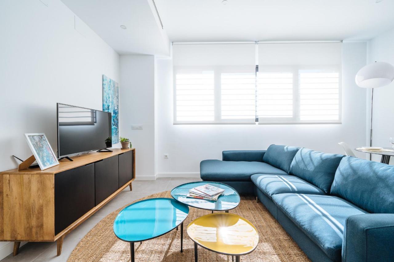 Urban Pulses Nervion Apartment Seville Ngoại thất bức ảnh