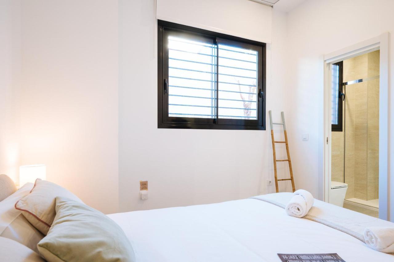 Urban Pulses Nervion Apartment Seville Ngoại thất bức ảnh