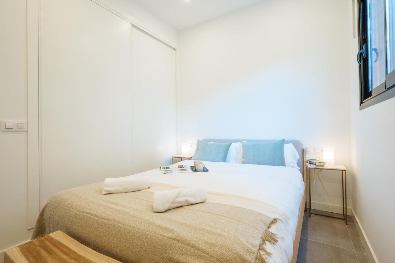 Urban Pulses Nervion Apartment Seville Ngoại thất bức ảnh