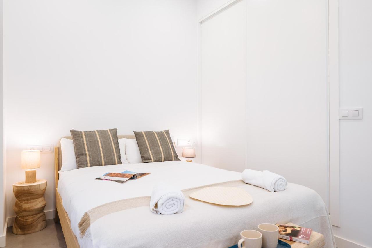 Urban Pulses Nervion Apartment Seville Ngoại thất bức ảnh
