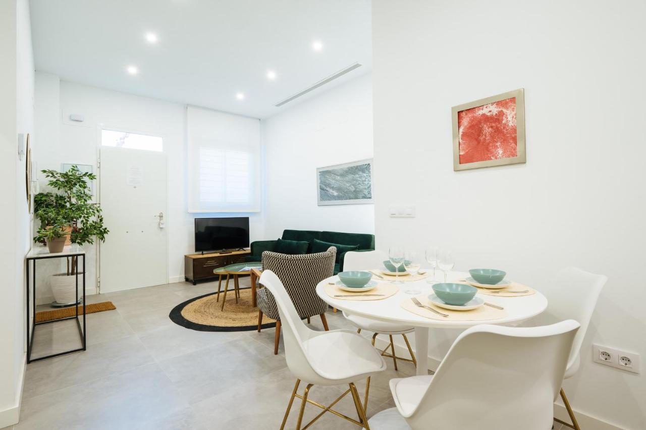 Urban Pulses Nervion Apartment Seville Ngoại thất bức ảnh